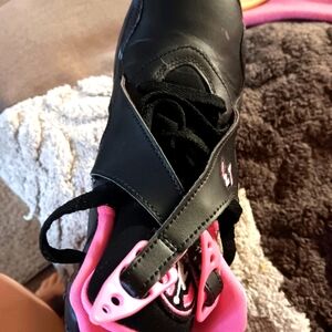 Sneakers for ankle support/ sports